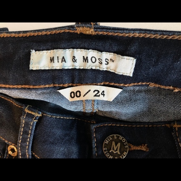 Mia & Moss - Picture 5 of 6